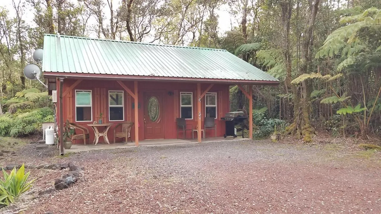 Alii Kane Cottages With Loft Volcano